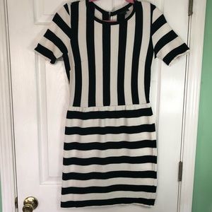 Top Shop black & white stripe cotton dress size 6